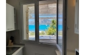 Villa Clitia - Casa vacanze sul mare a Villasimius in Sardegna - camera da letto con finestra sul mare.