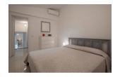 Villa Calipso - Casa vacanze sul mare a Villasimius in Sardegna - camera con ampio letto matrimoniale king size.