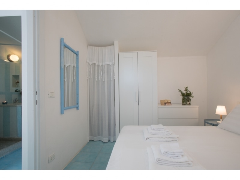 Villa Eunice - Casa vacanze sul mare a Villasimius in Sardegna - camera con letto matrimoniale.