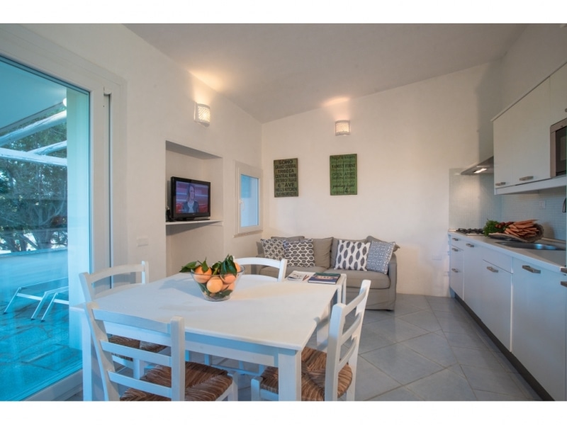 Villa Criside - Casa vacanze sul mare a Villasimius in Sardegna - Cucina e sala da pranzo.