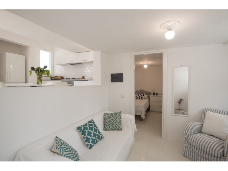 Villa Calipso - Casa vacanze sul mare a Villasimius in Sardegna - ampio e luminoso soggiorno.