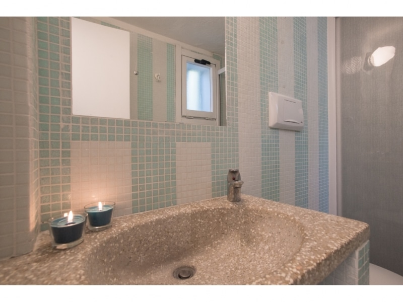 Villa Eunice - Casa vacanze sul mare a Villasimius in Sardegna - moderno e funzionale bagno.